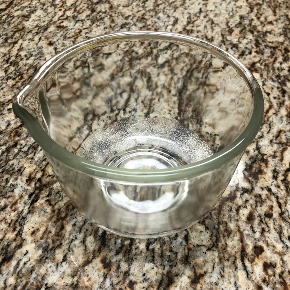 Vintage Fire King Glass Mixing Bowl ⬅️